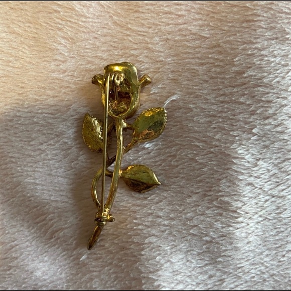 Vintage Rose Brooch - Picture 2 of 2